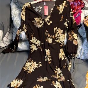 Long sleeve brown floral dress